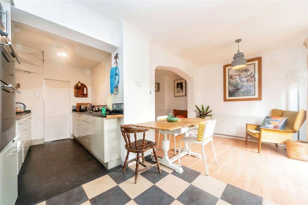 Property photo 2 of 13 Kitchen Diner