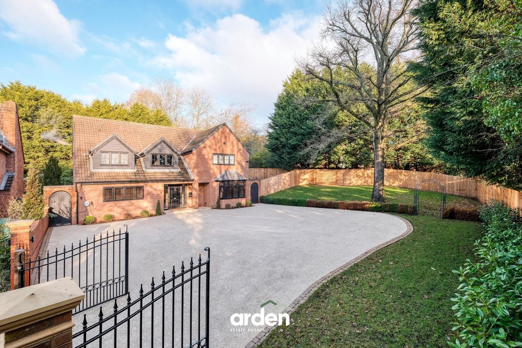 Property photo 1 of 24