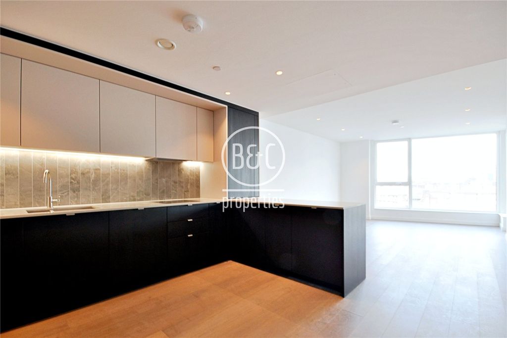 Property photo 3 of 18 Picture No. 34