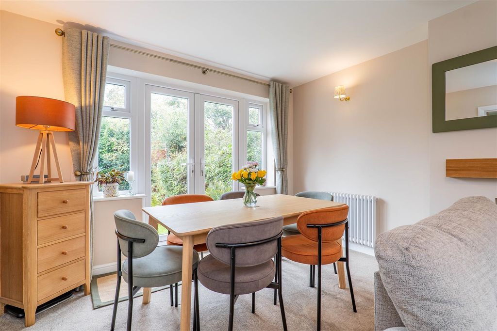 Property photo 2 of 20 Lounge/Diner