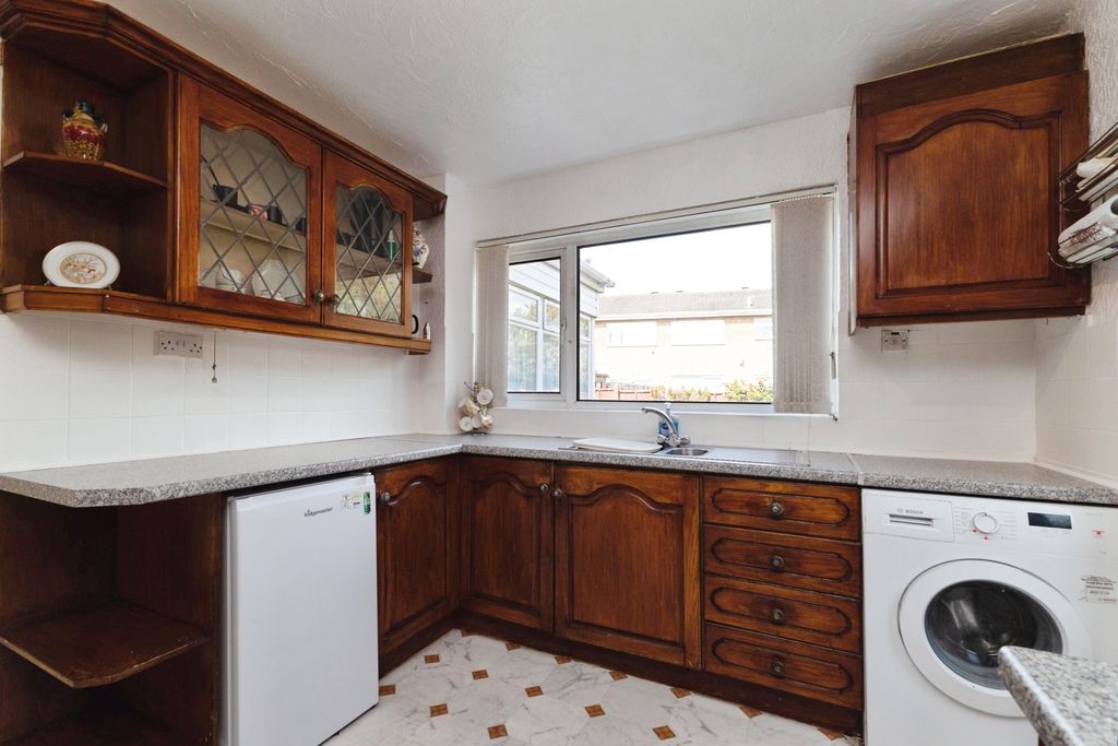 Property photo 2 of 18 Pbox-Img.Jpg