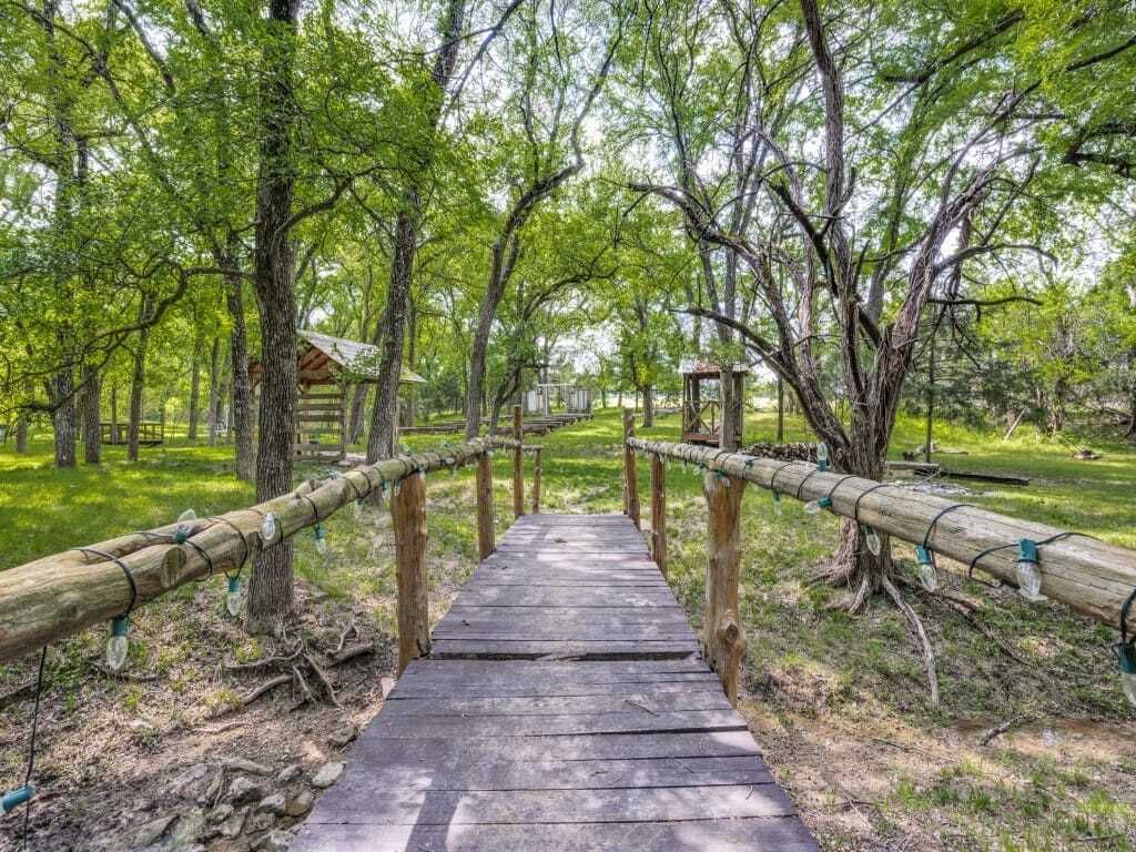 Property photo 3 of 14 <Alttext/>