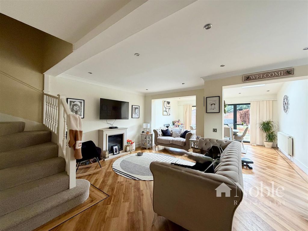 Property photo 2 of 14 Open Plan Lounge/Diner