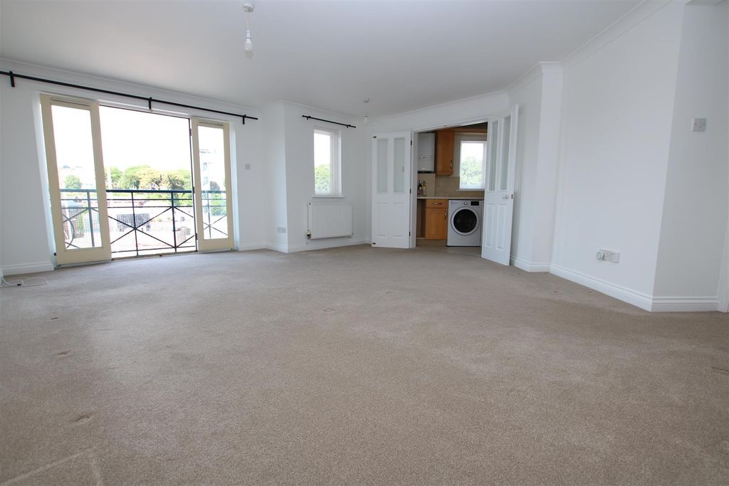 Property photo 3 of 12 Living Room.Jpg