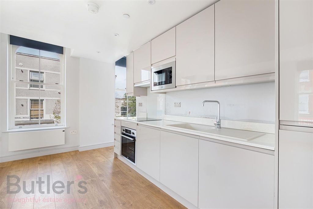 Property photo 3 of 11 Hs198A_F1-007_Wm.Jpg