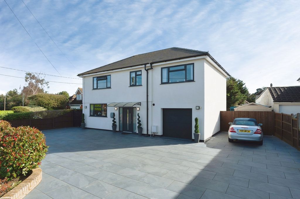 Property photo 1 of 27 Pbox-Img.Jpg