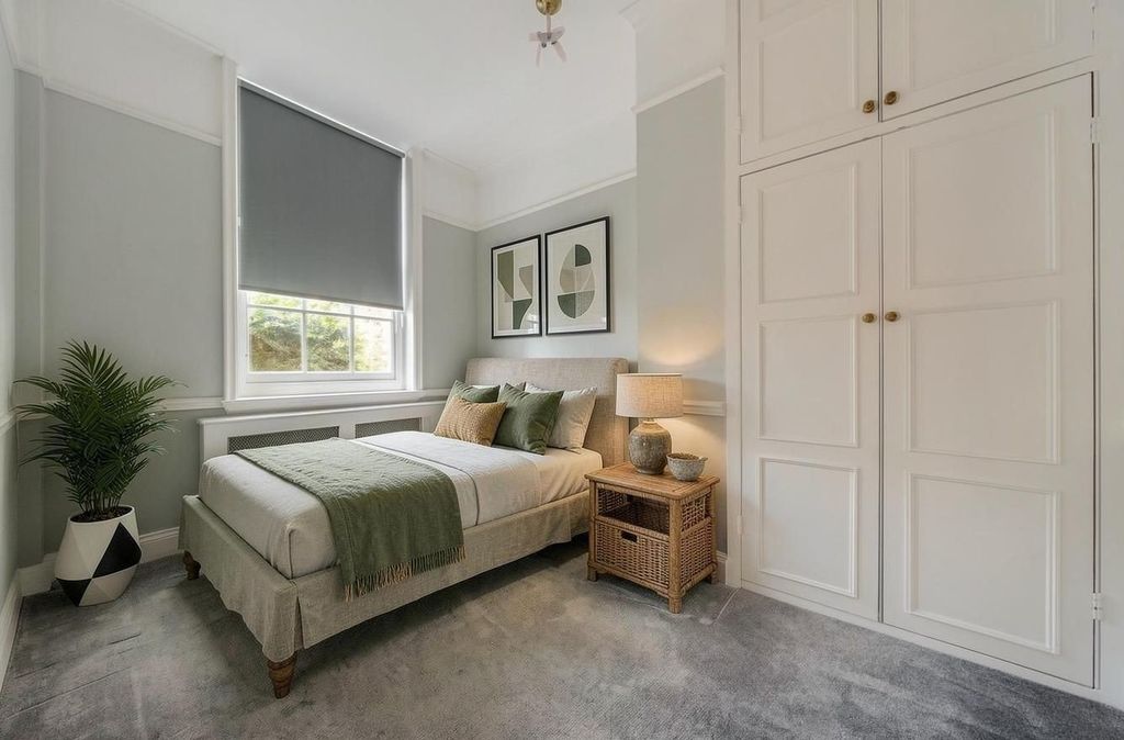 Additional image 6 of 2 bed flat for saleWilderness Road, Chislehurst, Kent BR7