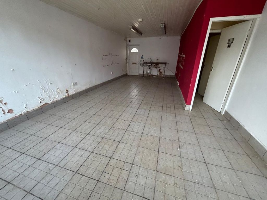 Property photo 2 of 10 Image 2