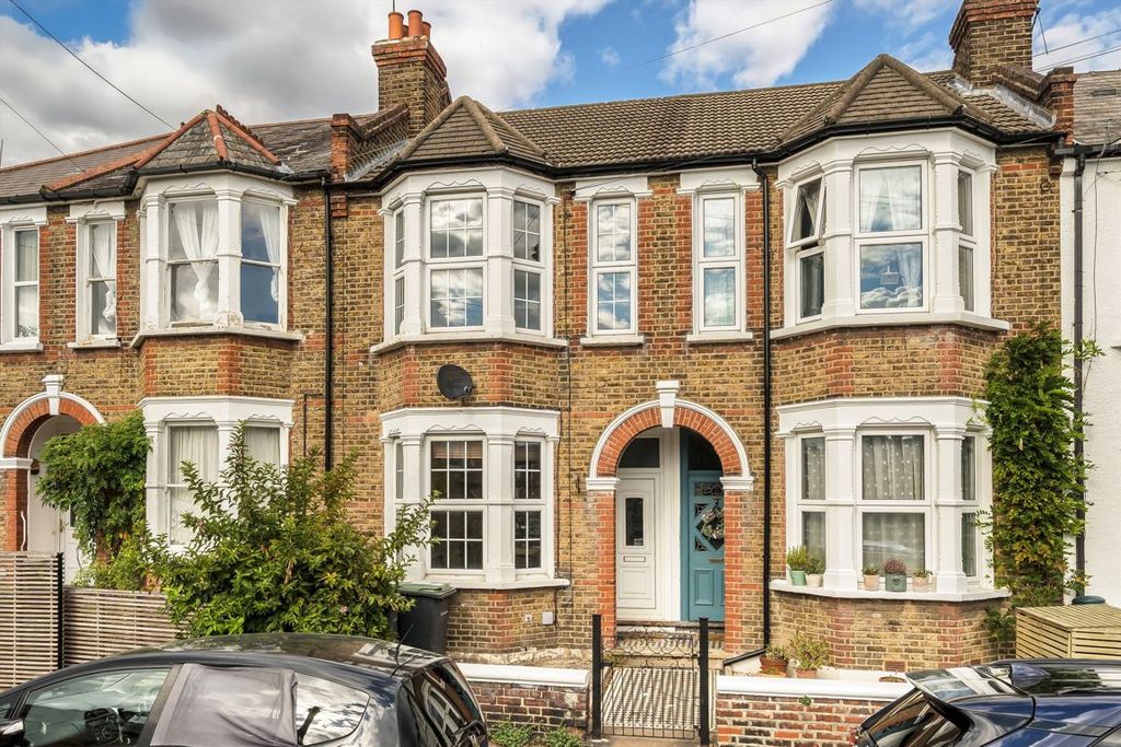 Property photo 1 of 7