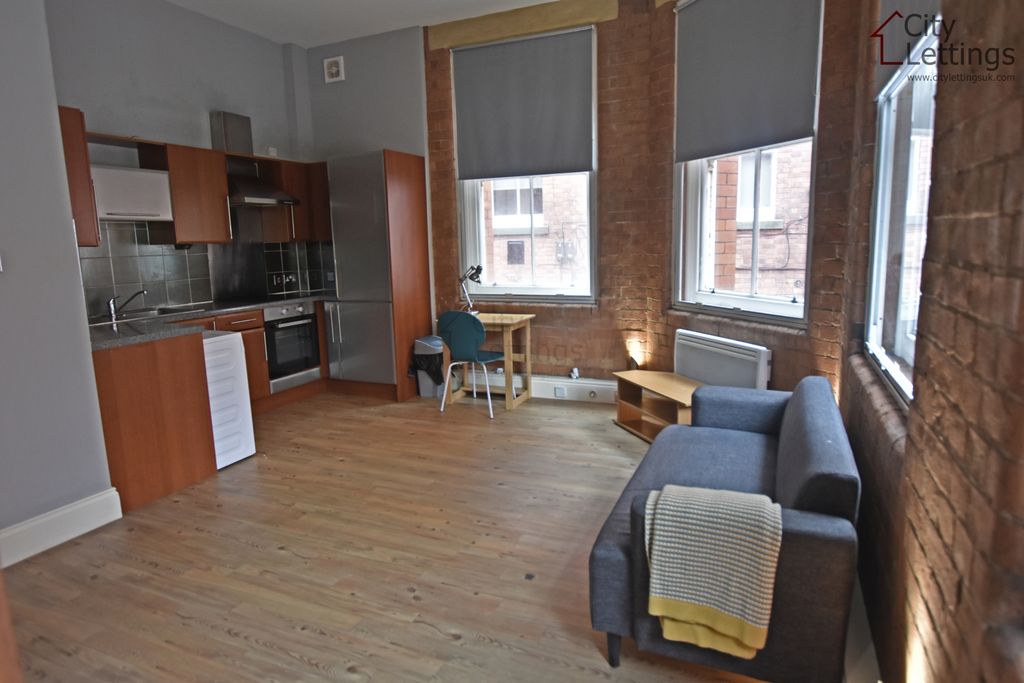 Property photo 2 of 9