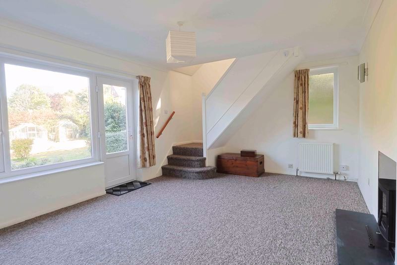 Property photo 3 of 11 Photo 4
