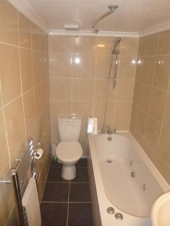 Property photo 3 of 8 Property Photo