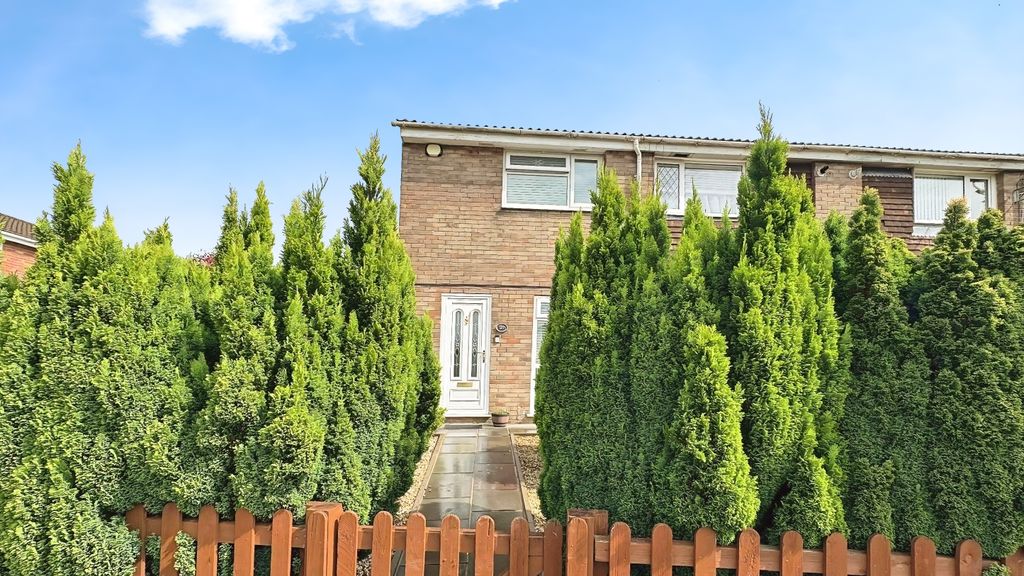 Property photo 1 of 16 Front