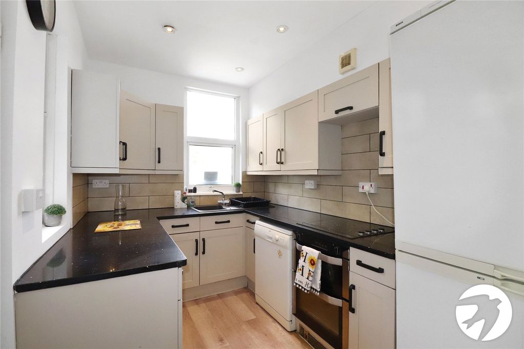 Property photo 3 of 13 Picture No. 06