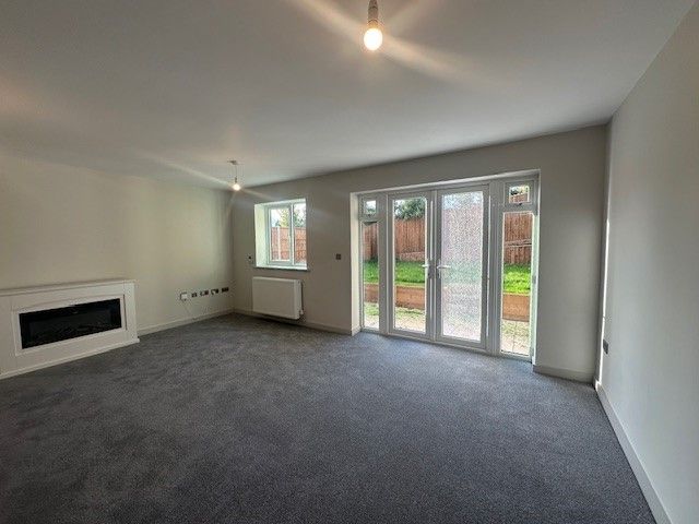 Property photo 2 of 18 Image