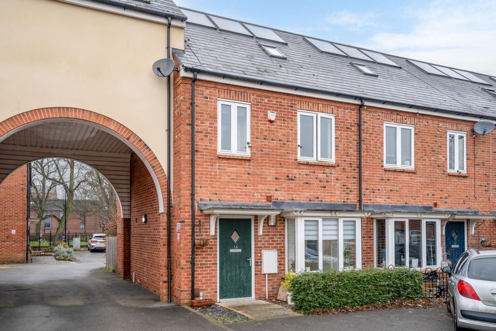 Property photo 1 of 17 Rs-22.Jpg