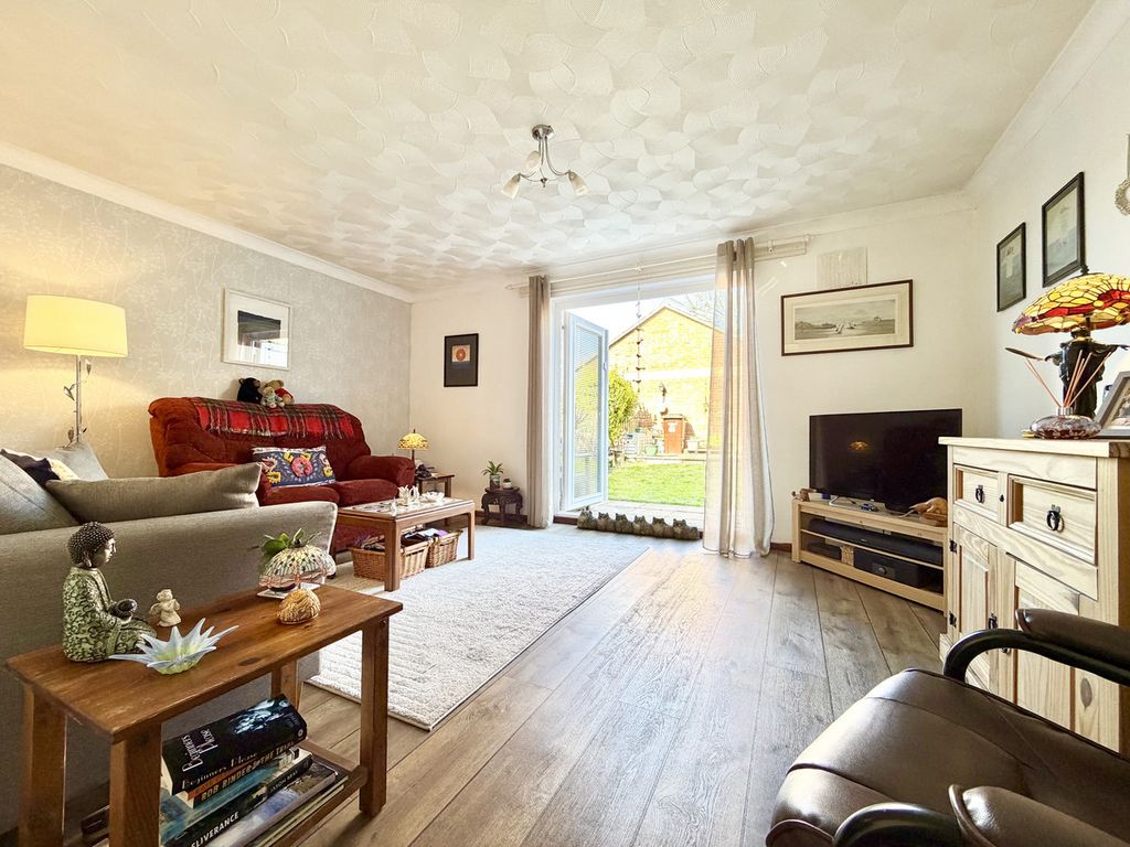 Property photo 2 of 16