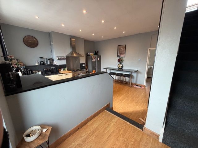 Property photo 2 of 13 Photograph 2