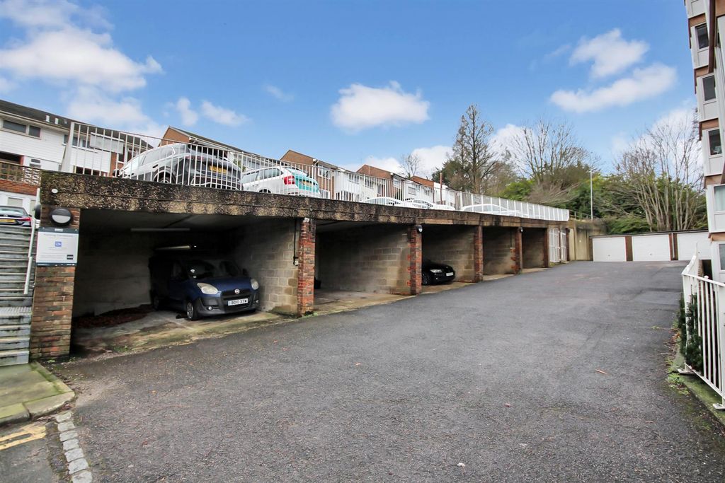 Property photo 3 of 3 Front