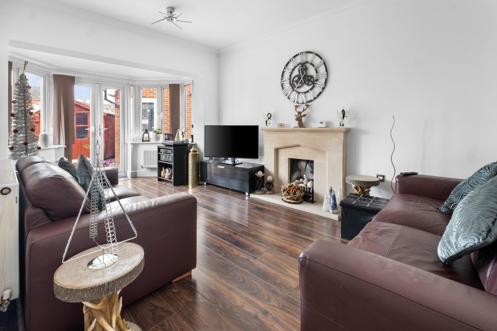 Property photo 3 of 26 Dscf0020