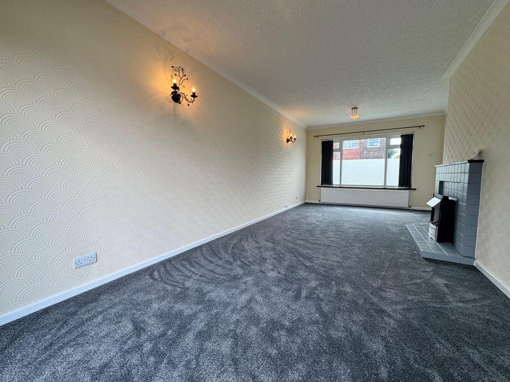 Property photo 3 of 18 Img_7332