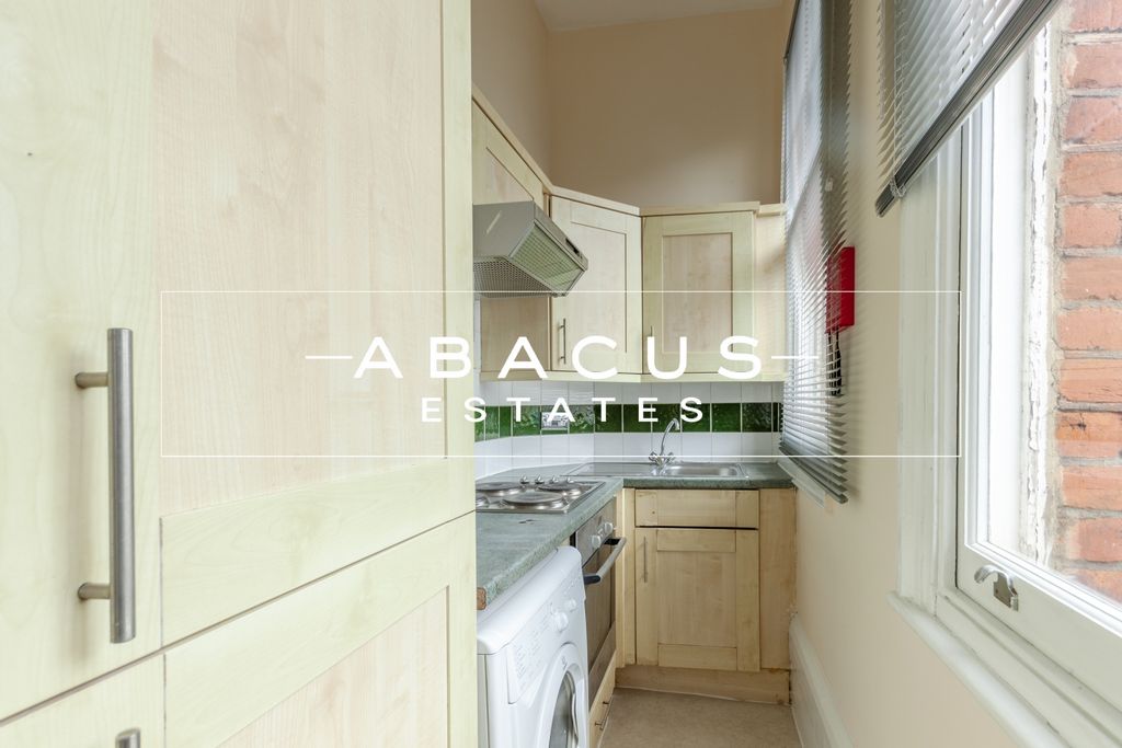 Property photo 3 of 10 Photo 3