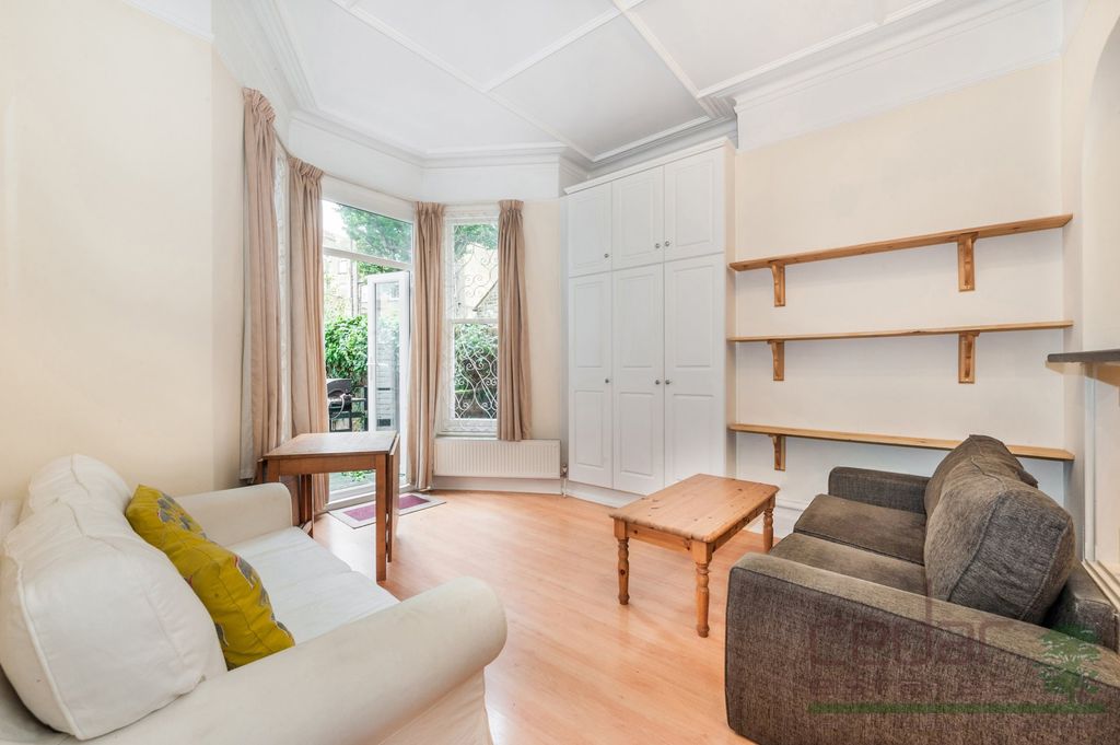 Property photo 2 of 14