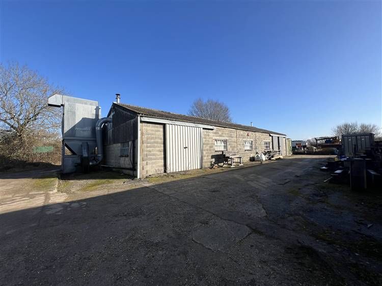 Property photo 3 of 3