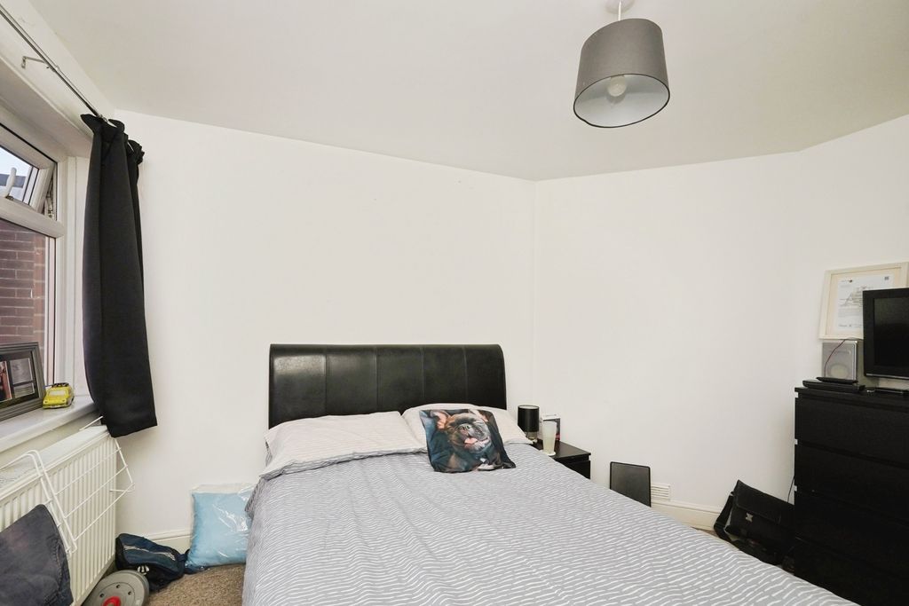Property photo 3 of 15 Pbox-Img.Jpg