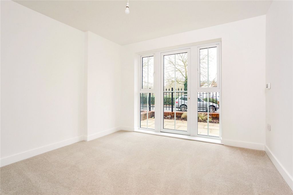 Property photo 3 of 10 Picture No. 15