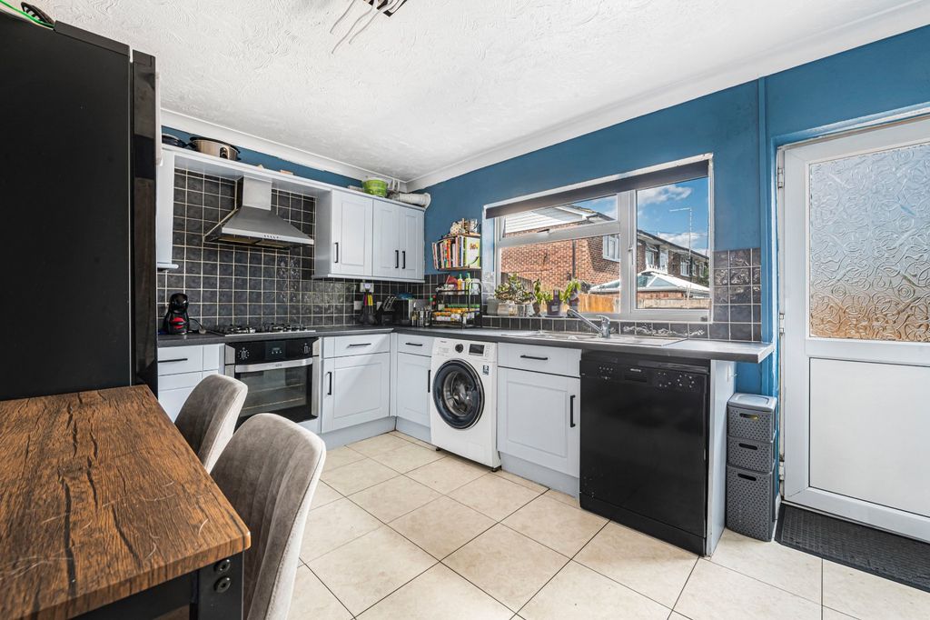 Property photo 2 of 10 Picture No. 09