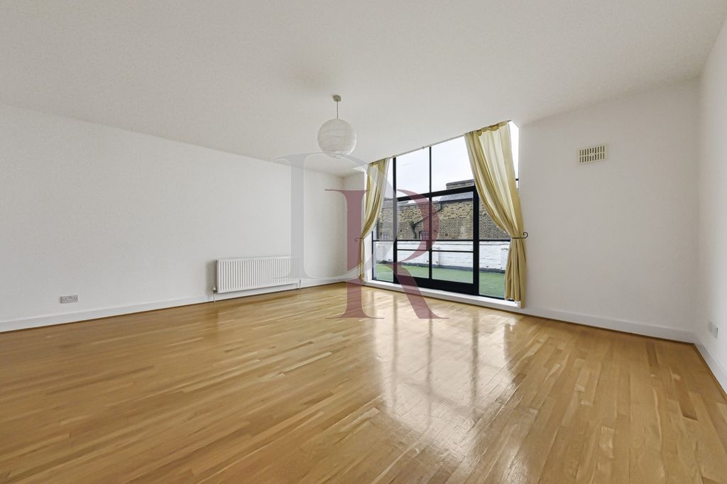 Property photo 2 of 16 Recepton Room