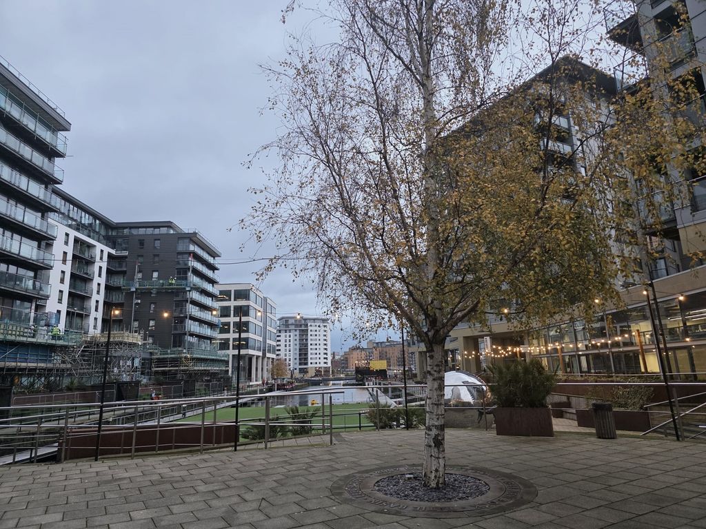 Property photo 2 of 6