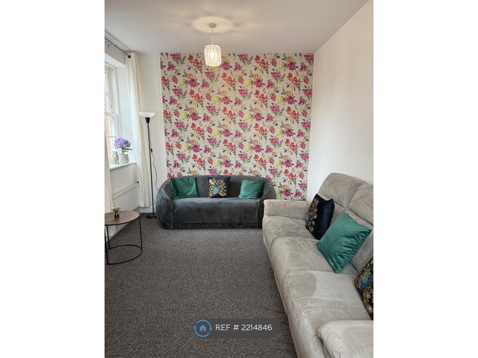 Property photo 1 of 4