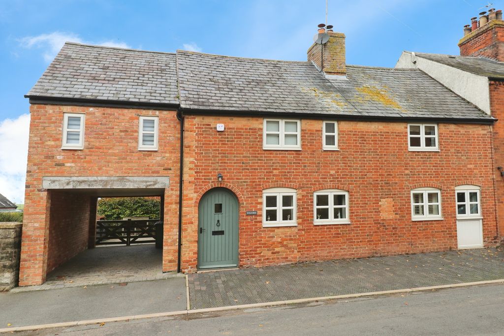 Property photo 1 of 36