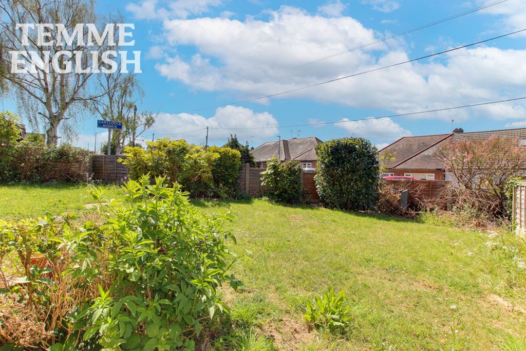 Property photo 3 of 16