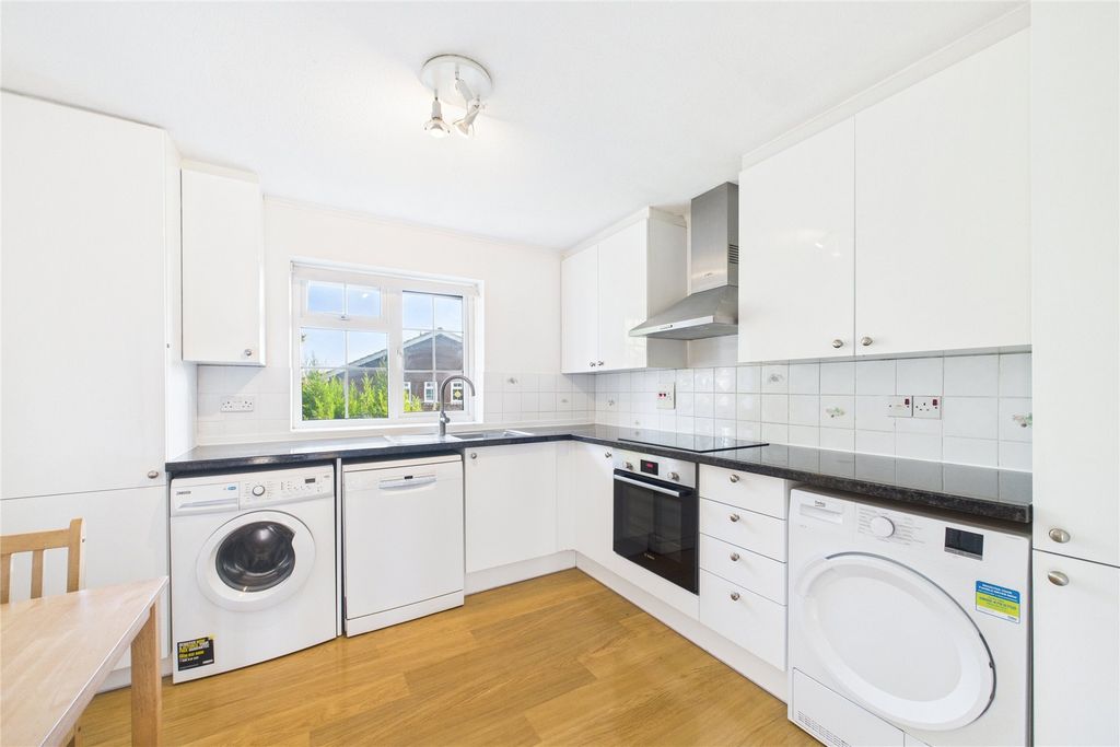 Property photo 1 of 7 Picture No. 07
