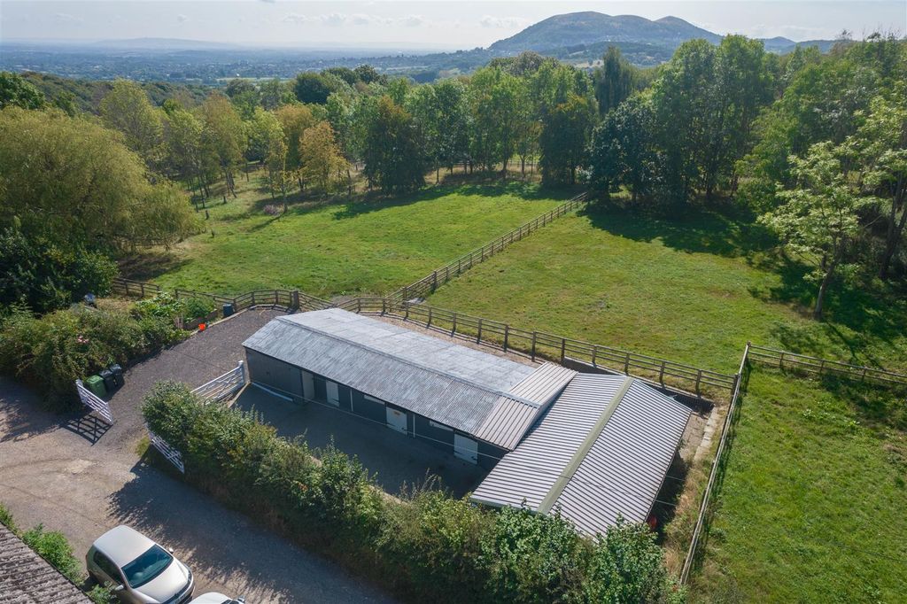 Property photo 1 of 33 Dji_0292.Jpg