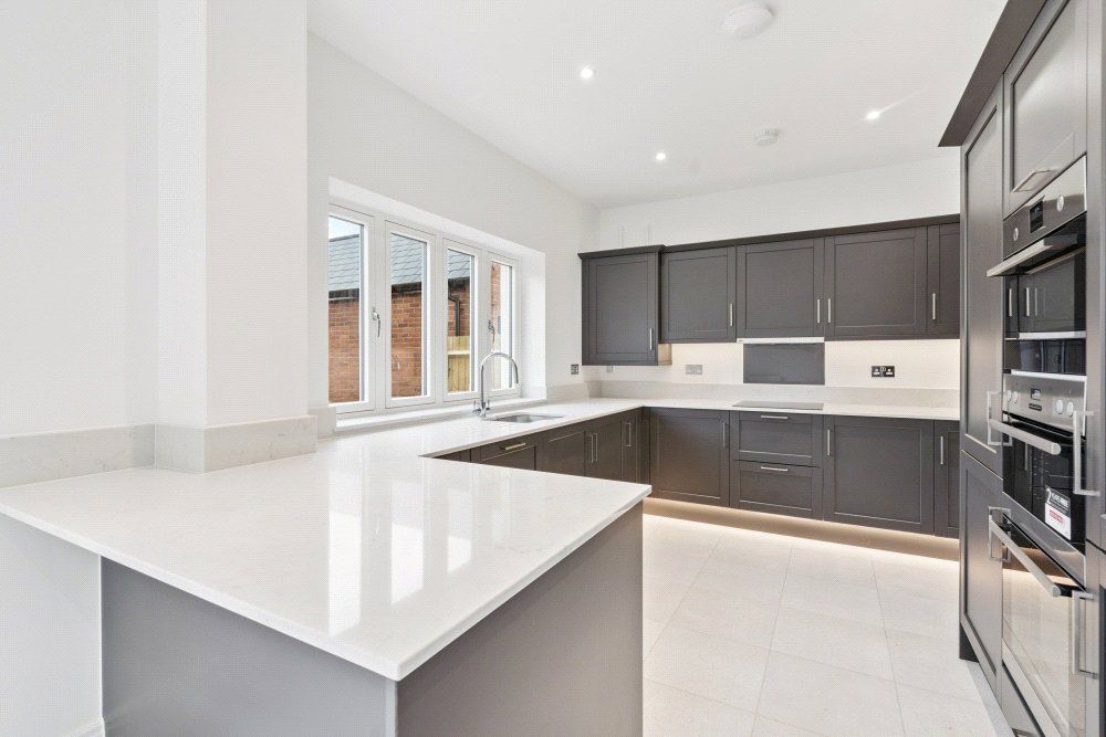 Property photo 2 of 13 The Fairfax