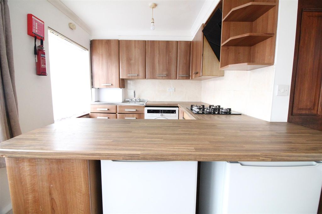 Property photo 3 of 6 18B32629-14C1-4Dd5-B217-Ff26Fc54Fa7F.Jpeg
