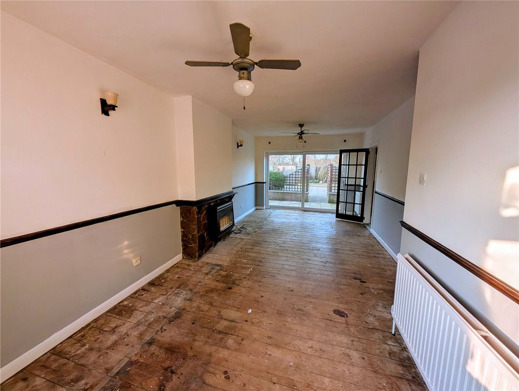 Property photo 2 of 16 Picture No. 01