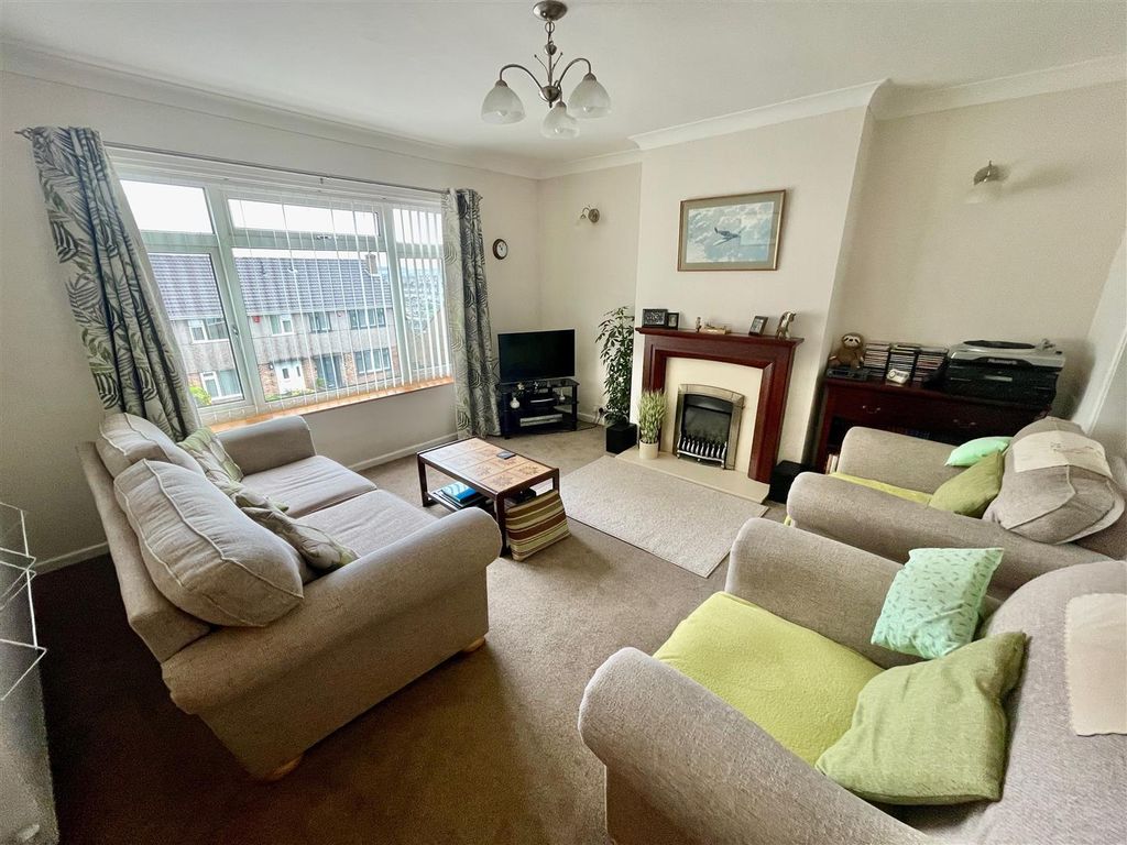 Property photo 2 of 13 Fullsizerender (6).Jpeg