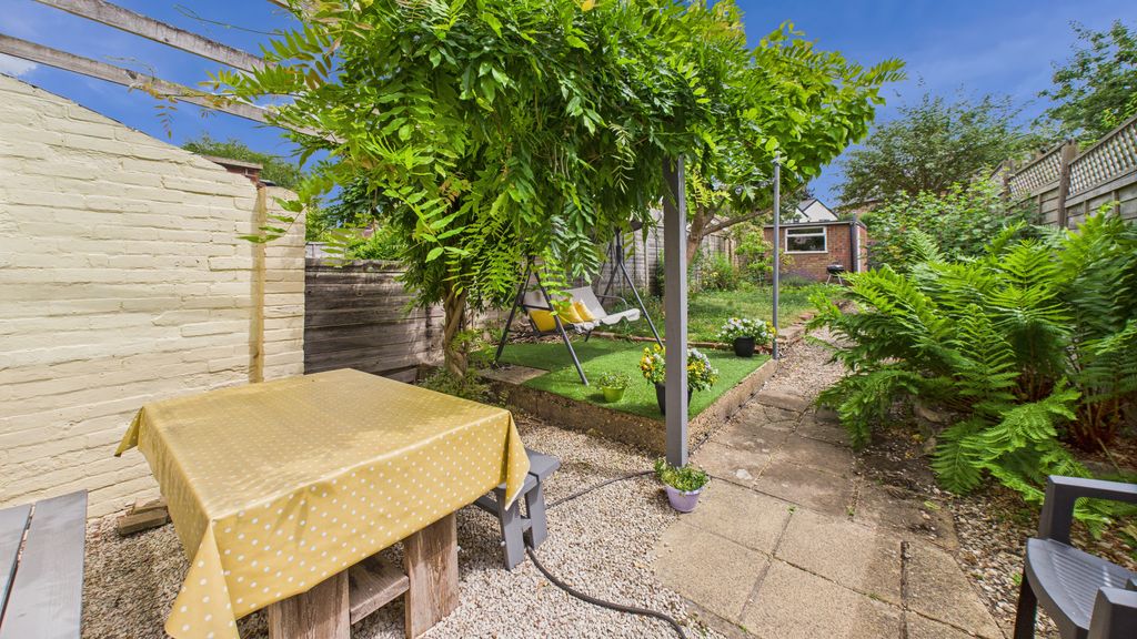 Property photo 3 of 10
