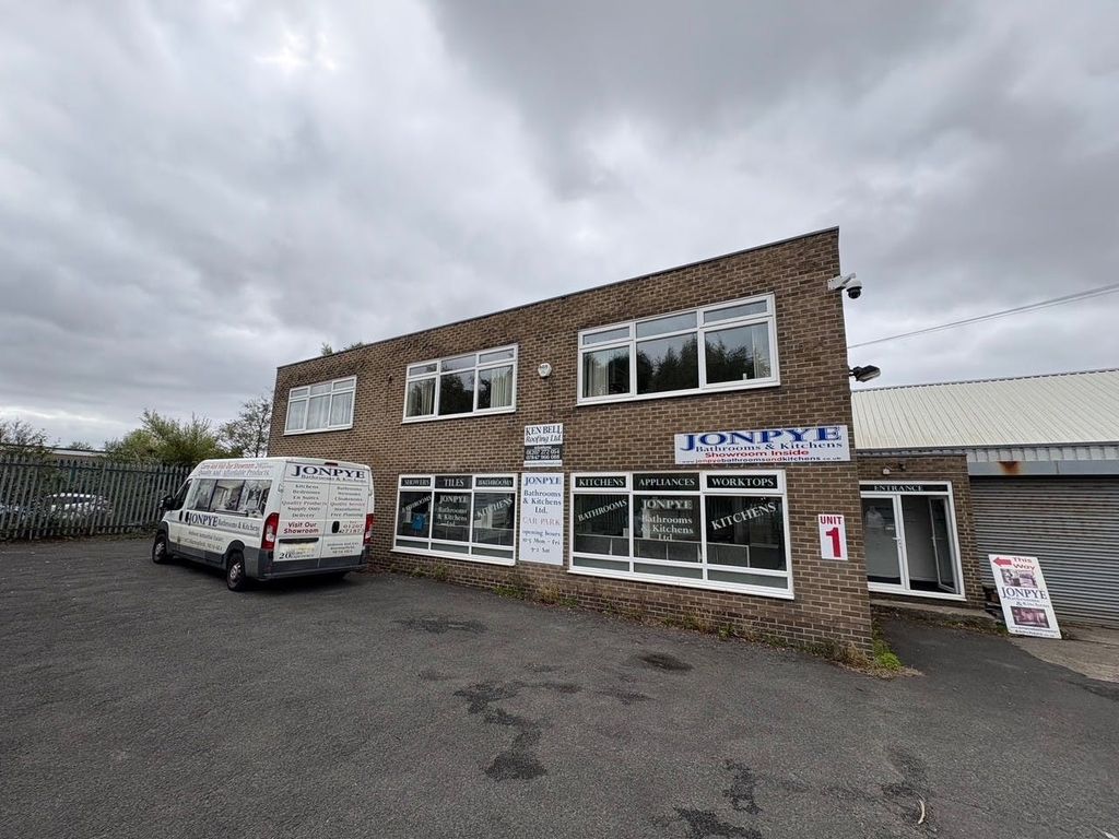 Property photo 1 of 5 Front Page.Jpg