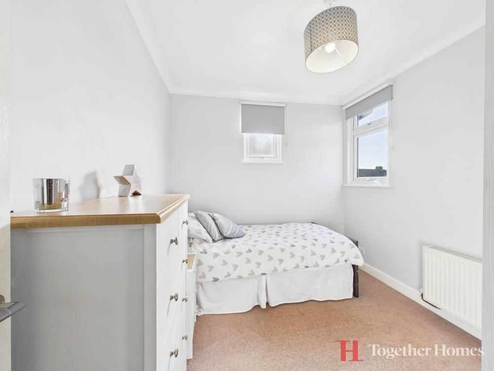 Additional image 22 of 4 bed semi-detached house for saleBlacksmiths Lane, Rainham RM13