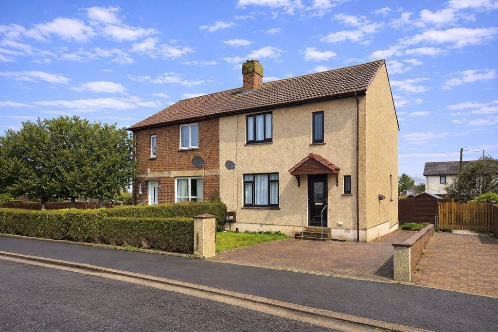 Property photo 1 of 12 Photo 10