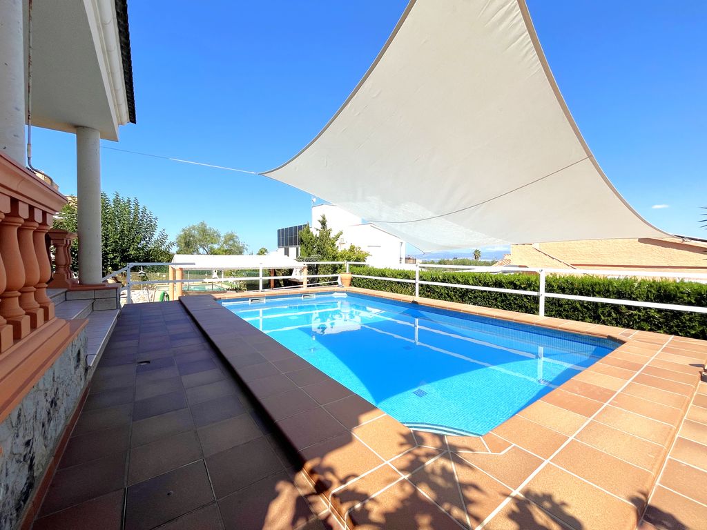 Property photo 1 of 18 01.Jpg