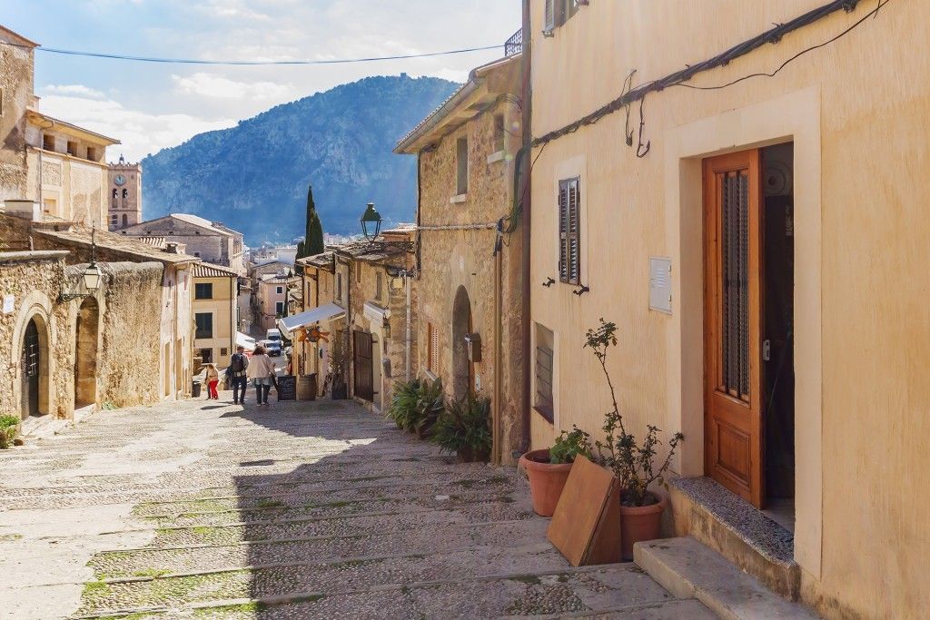 Property photo 1 of 17 Facade (1) Edit