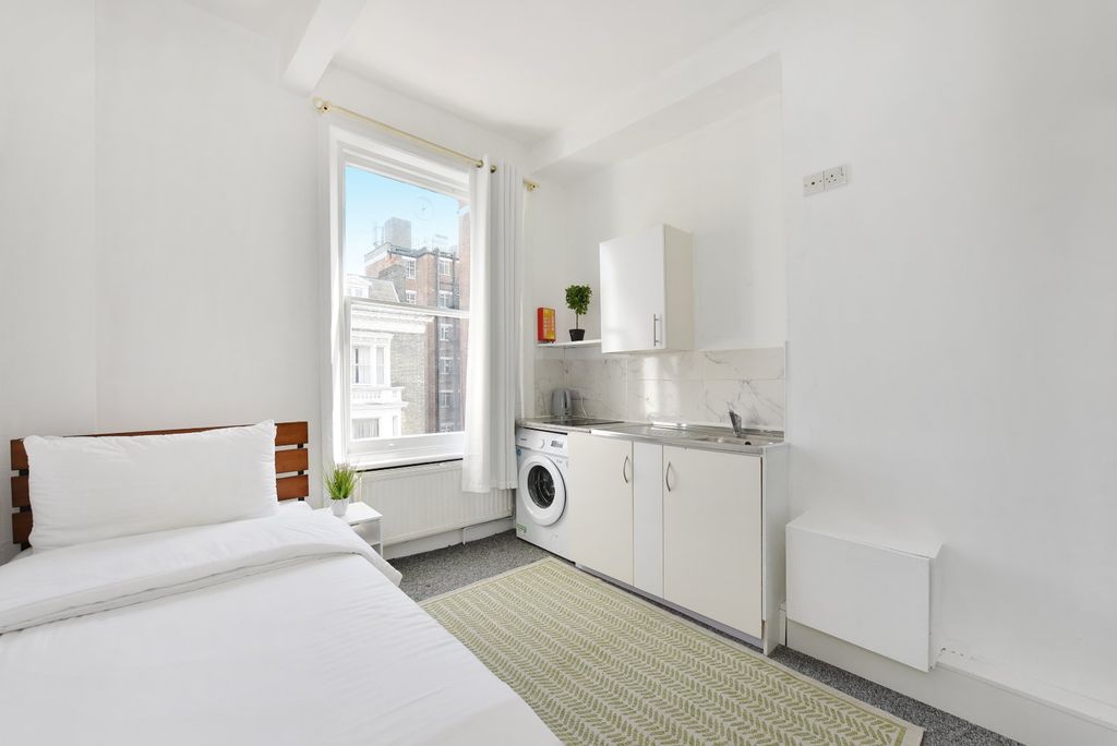 Property photo 2 of 7 Picture No. 11