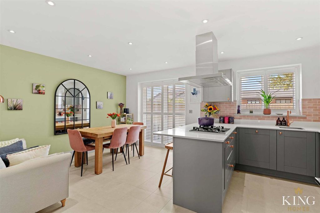 Property photo 2 of 23 King Homes-180.Jpg